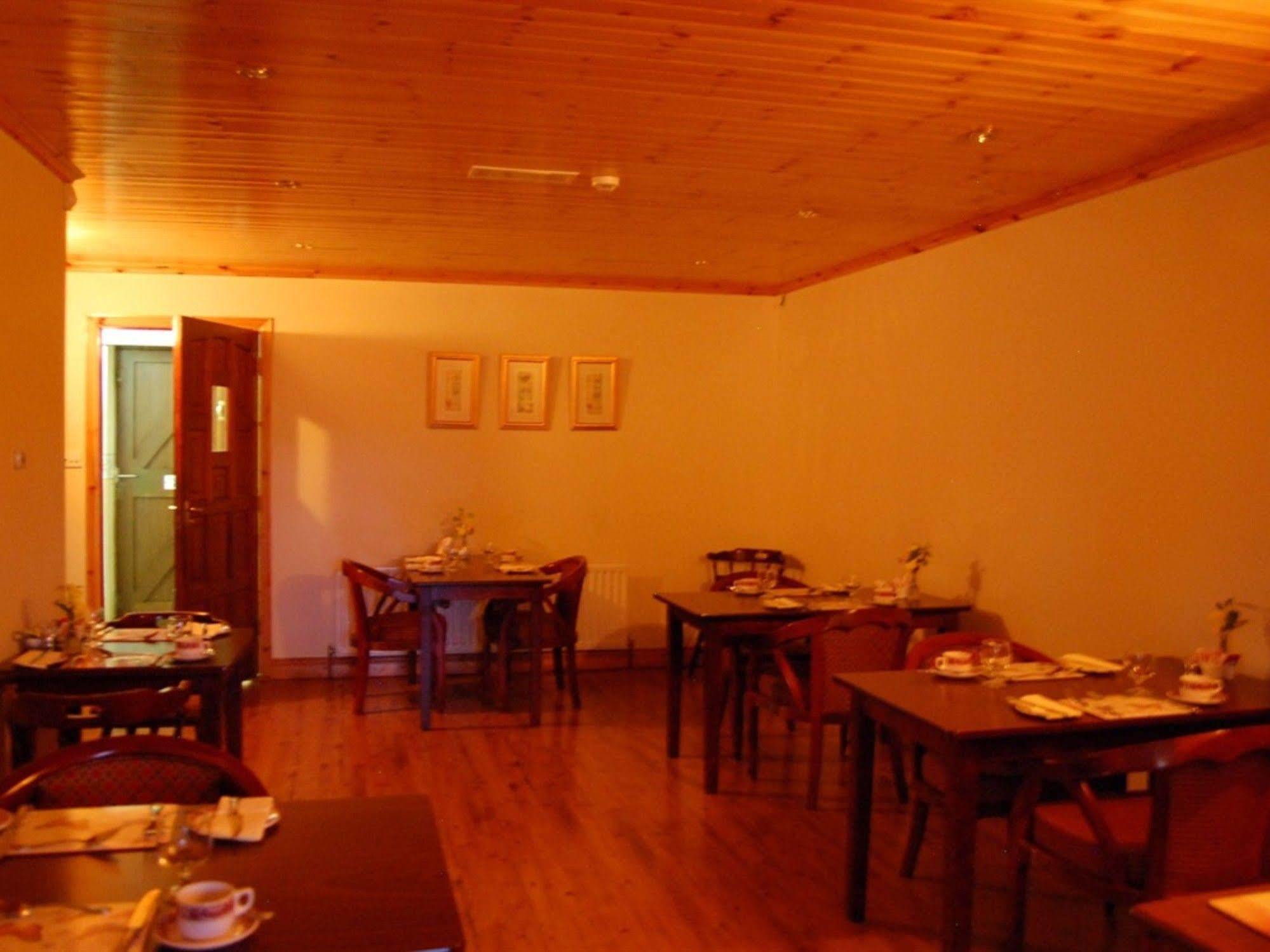The Mountain Inn Coolaney Exterior photo