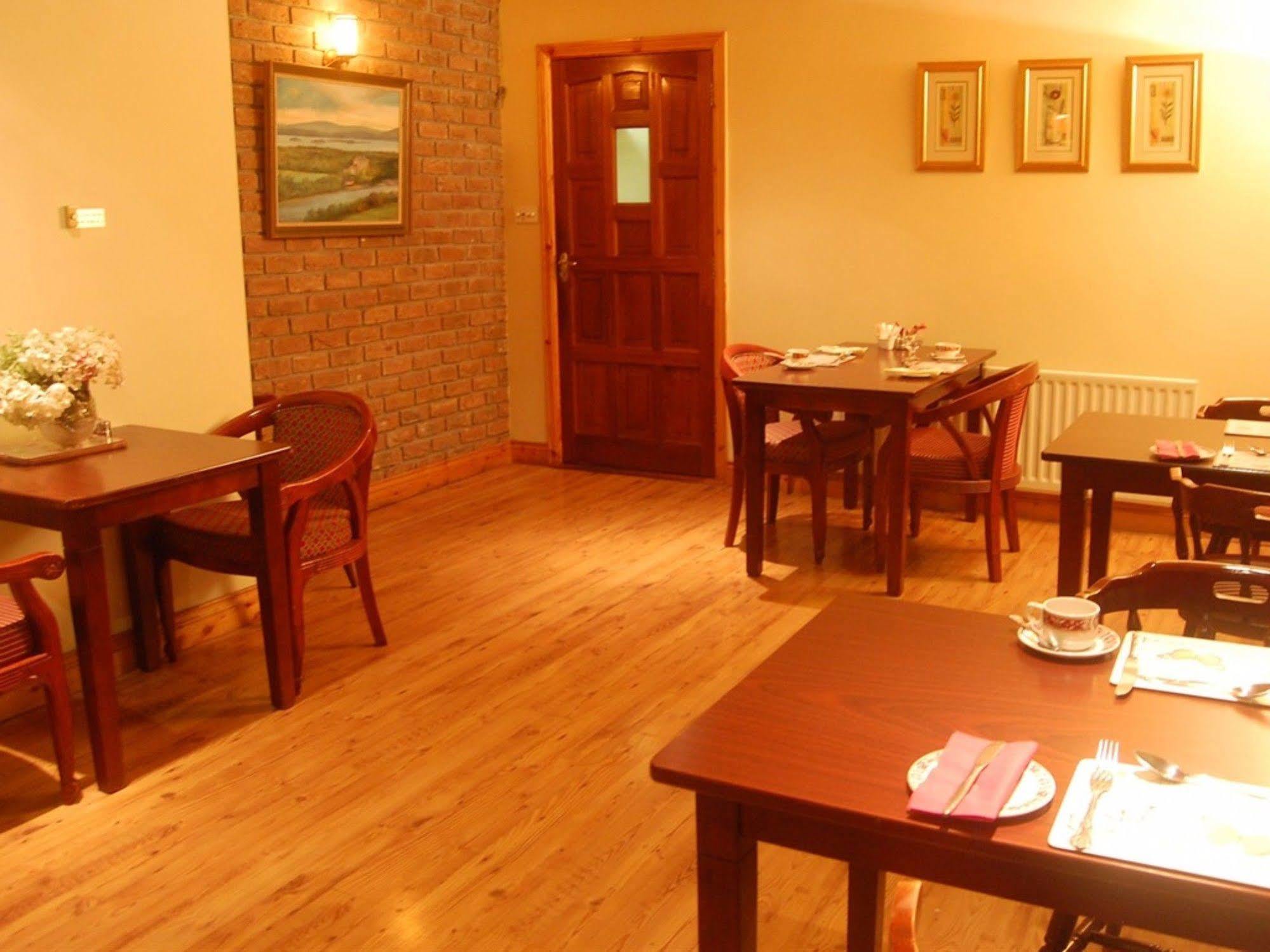 The Mountain Inn Coolaney Exterior photo